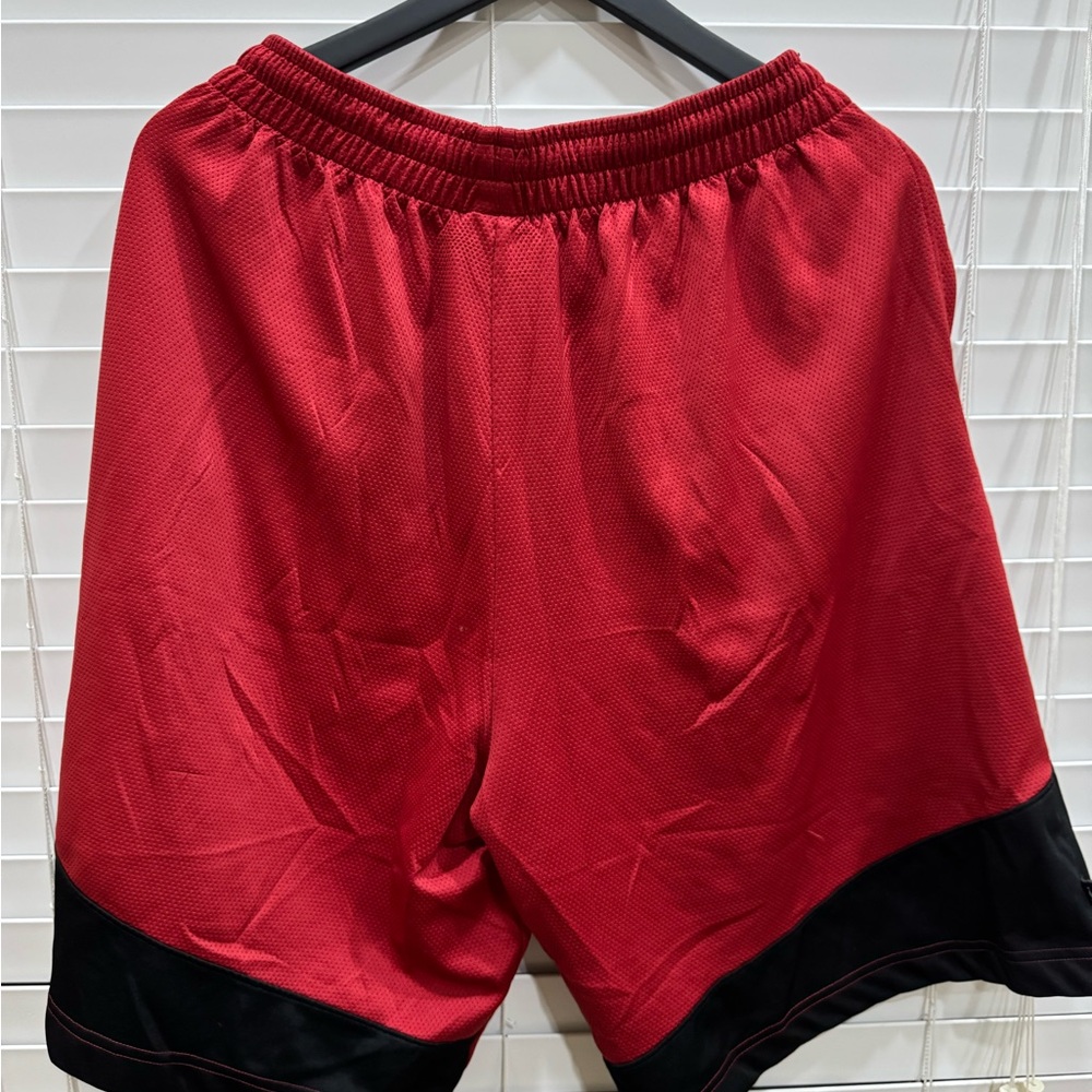 Air Jordan Basketball Shorts - Picture 2 of 2